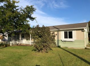 306 Locust St, Lena, IL 61048