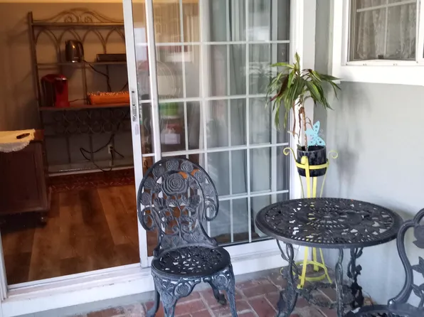 (undisclosed Address), Redwood City, CA 94061