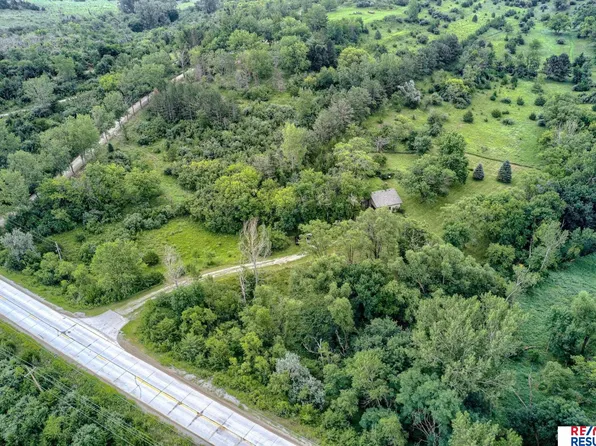 8327 County Road P32, Fort Calhoun, NE 68023