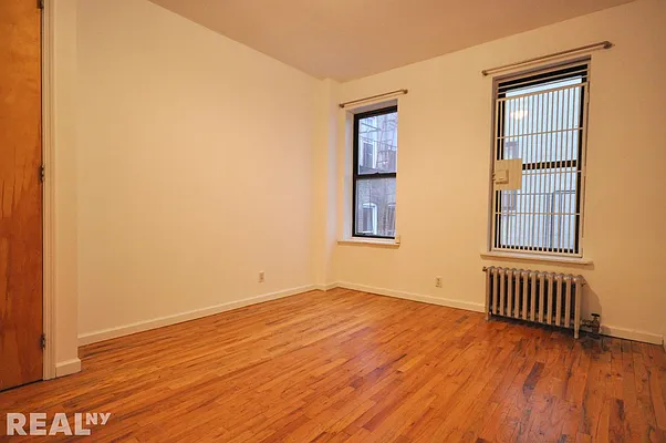 Rented by REAL New York | media 15