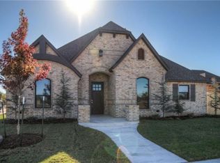 12100 SW 46th Ct, Mustang, OK 73064