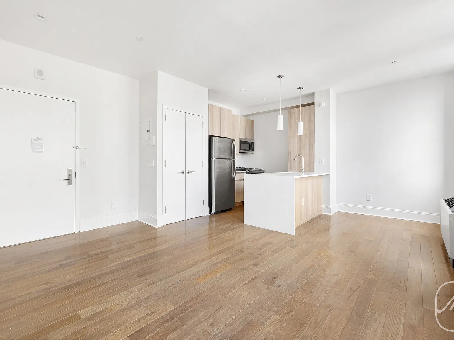 15 Park Row — Photo 4