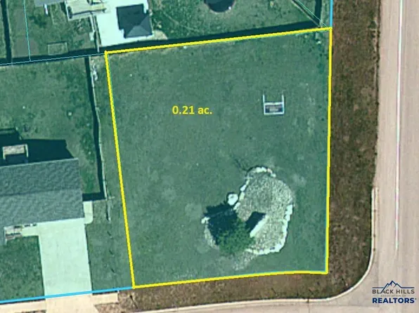 794 Old Cavalry Rd, Box Elder, SD 57719