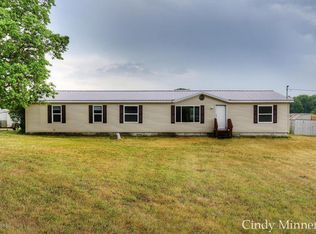 572 Henkel Rd, Pierson, MI 49339