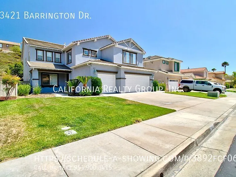 33421 Barrington Dr — Photo 2