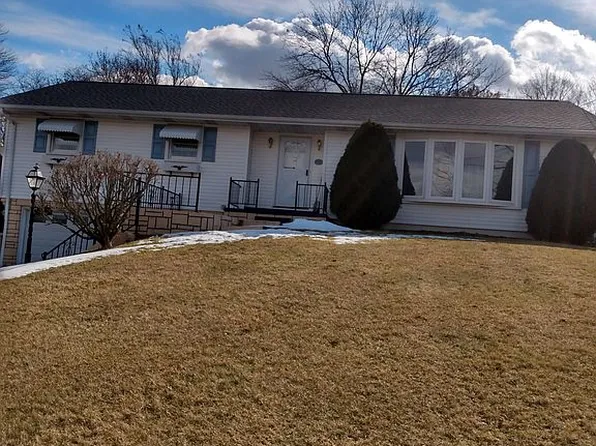 1150 Centre St, Bellefonte, PA 16823