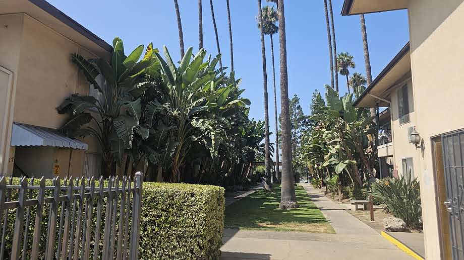 1st image of 826 N Barranca Ave #10