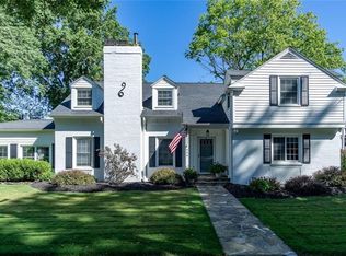 559 E Riddle Ave, Ravenna, OH 44266