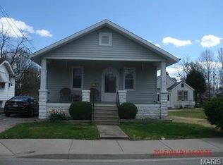 410 S 10th St, Belleville, IL