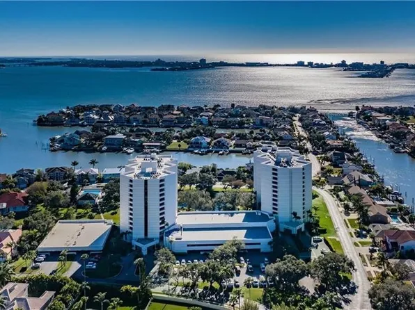 5950 Pelican Bay Plz S APT 204, Gulfport, FL 33707