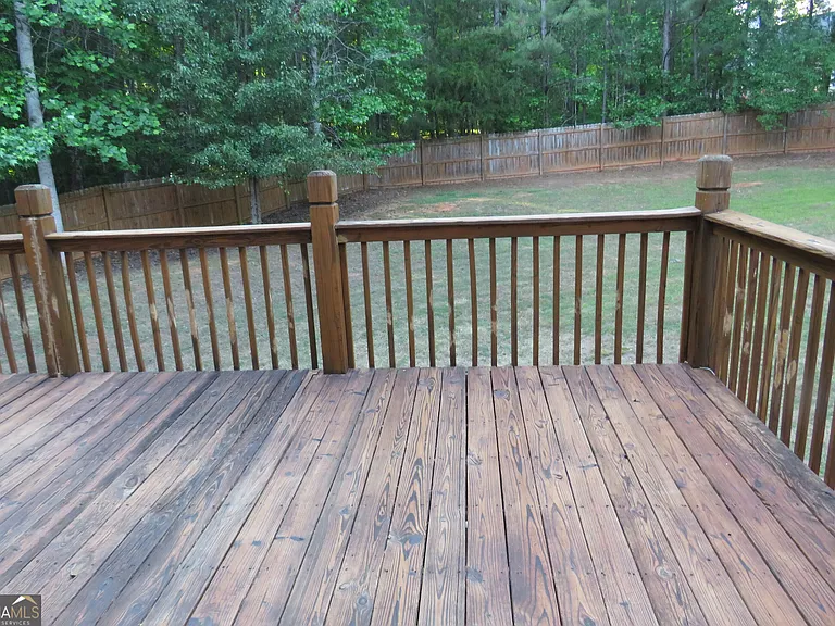 2205 Crescent Walk — Photo 52