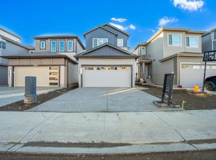 2032 210th St NW, Edmonton, AB T6M 2M7
