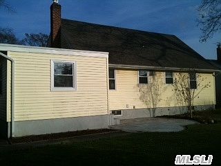 4th image of 316 W 12th St