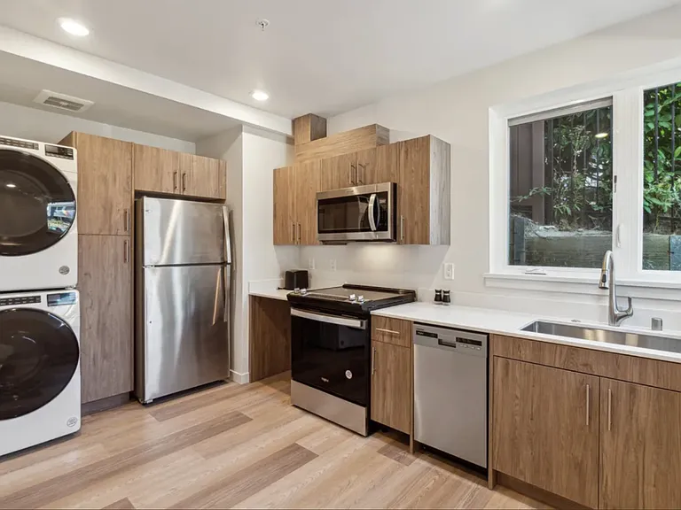 Modern Studio Living Just Steps from UW The Row Apartments — Photo 32