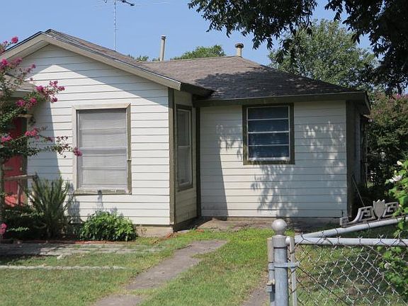 2nd image of 4204 Sandage Ave
