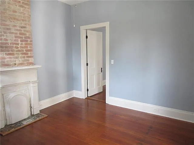 1 bed, 1.0 bath, 900 sqft, $1,200 — Photo 2