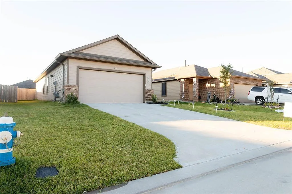 Building Photo - 13239 Ashley Meadow Ln