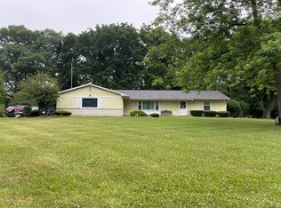 1106 Hickory Hill Dr, Kendallville, IN