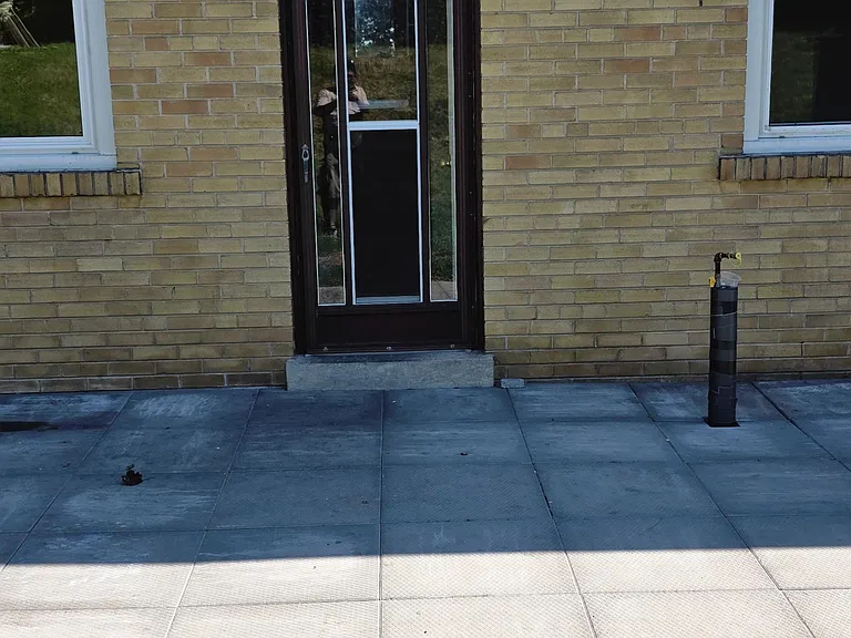 46 Cavehill Cres #BASEMENT — Photo 3