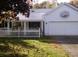 3608 Country Club Rd, Petoskey, MI 49770