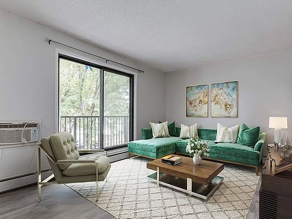 5th image of 117 110th St W #501424