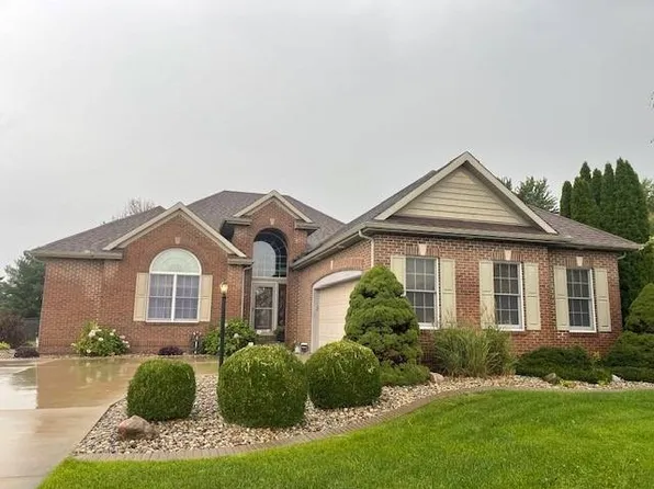 3106 Blackstone Ct, Nappanee, IN 46550
