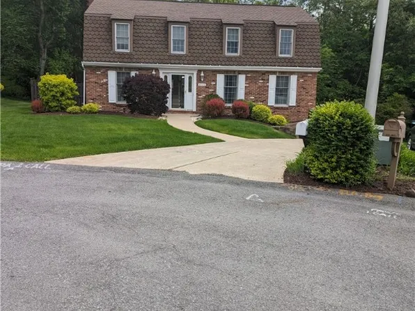 6025 Pennwood Ct, Bethel Park, PA 15102