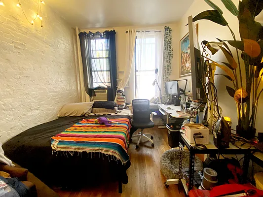 Rented by Brooklyn Property Group LLC | media 20