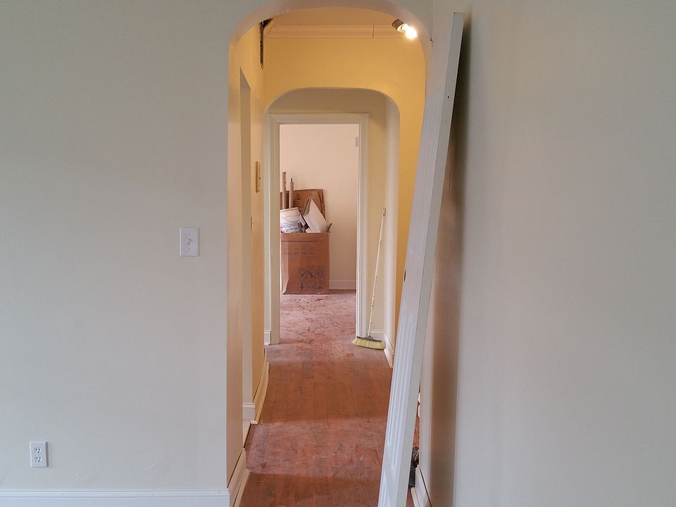 2nd image of 4025 Hampton St APT 6G