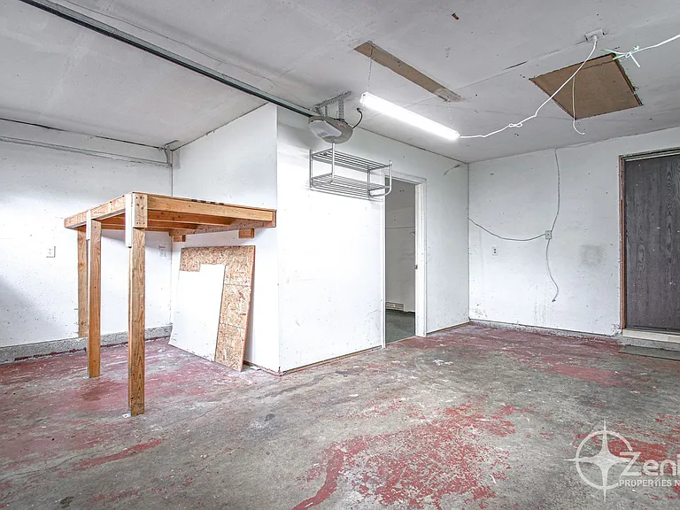 15012 NE 6th St — Photo 17