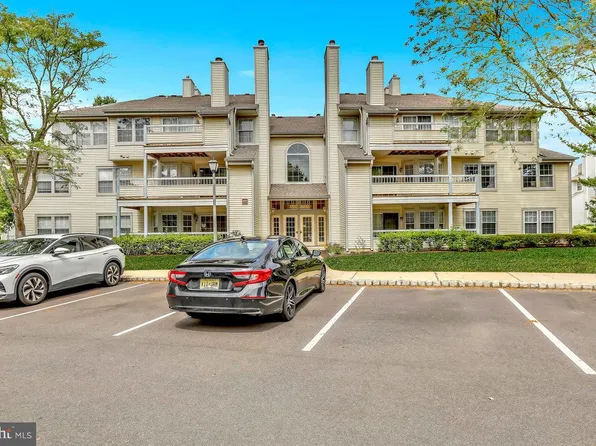 301 Trinity Ct APT 7, Princeton, NJ 08540