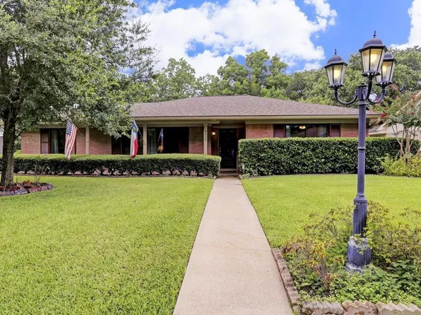 4422 Nenana Dr, Houston, TX 77035