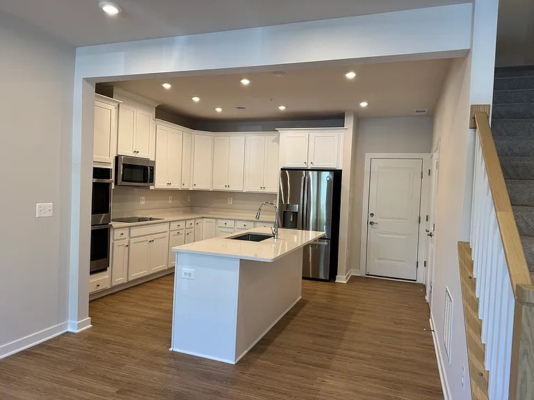 13622 Innovation Station Loop — Photo 4