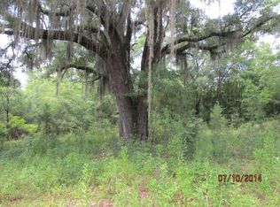 Clearmont Rd, Marianna, FL 32446