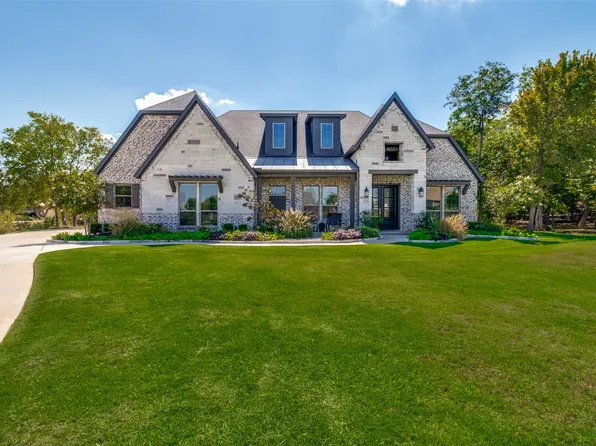 220 Green Meadow Ct, Gunter, TX 75058