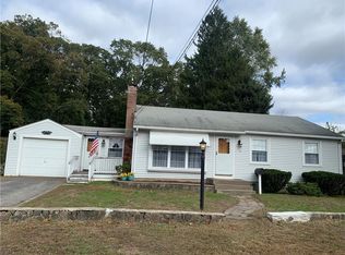 11 Smith St, Lincoln, RI 02865