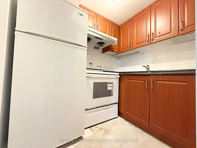 115 Dunbar Cres — Photo 21