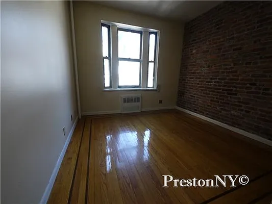 Rented by JM Preston Properties LLC | media 28