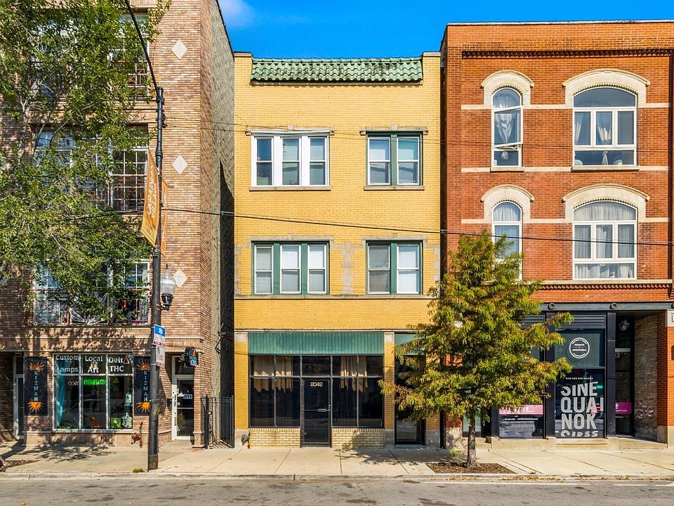 1st image of 2042 W Chicago Ave #2F