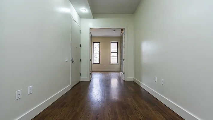 Rented by Nooklyn NYC LLC | media 2