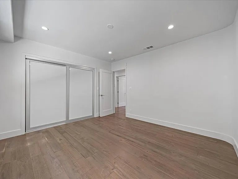 1455 S Castello Ave — Photo 25