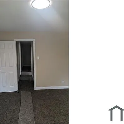 10924 S Wabash Ave — Photo 11