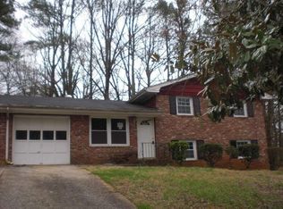 999 Cone Rd, Forest Park, GA 30297