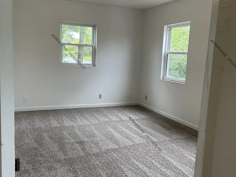 2924 Woodway Ave — Photo 7