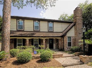 10935 Burgoyne Rd, Houston, TX 77042