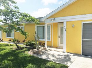 2218 SE East Dunbrooke Cir, Pt Saint Lucie, FL 34953