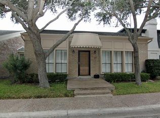 127 Lake Shore Dr, Corpus Christi, TX 78413