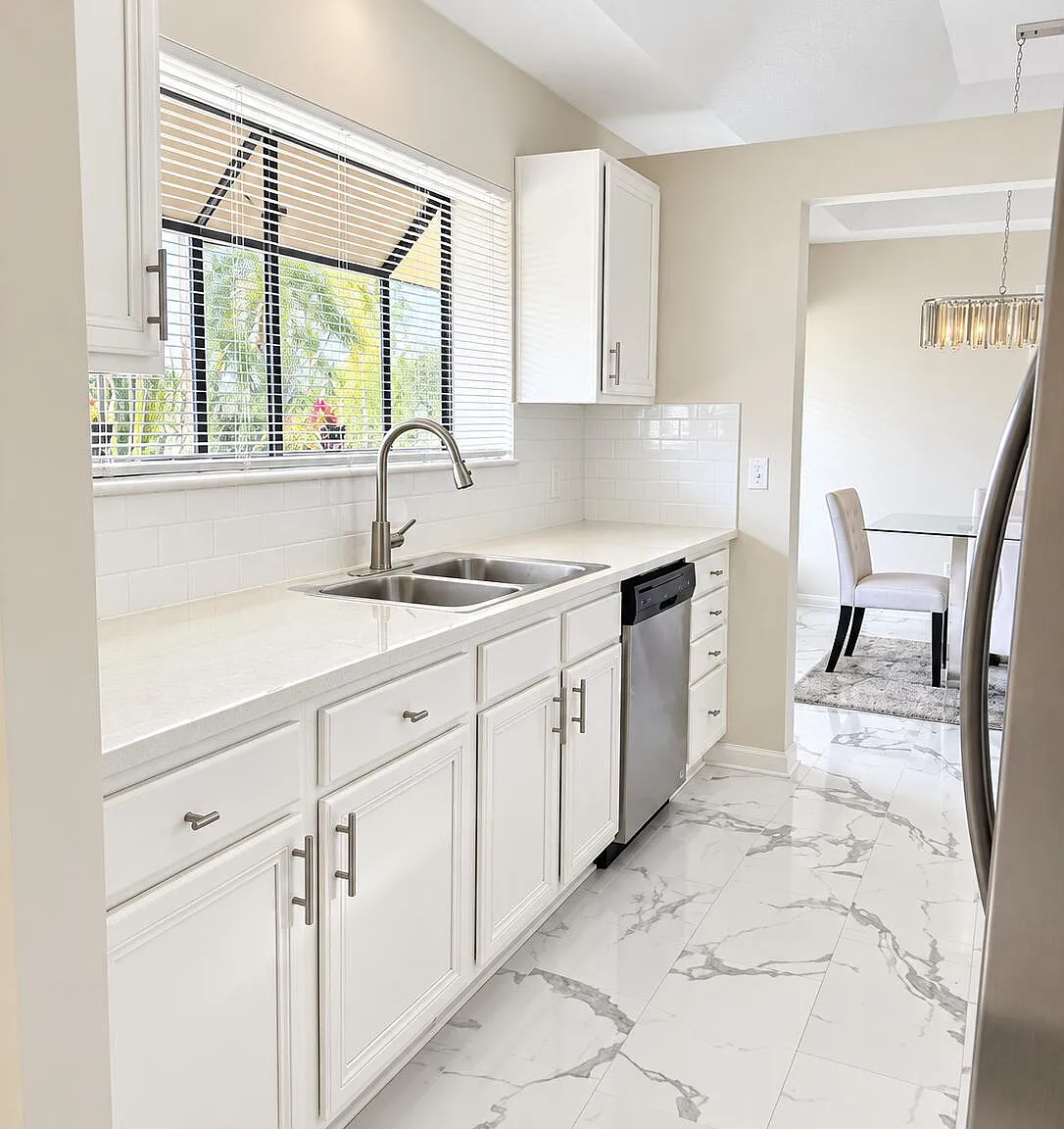 3 bed, 2.0 bath, 1465 sqft, $3,250 — Photo 4