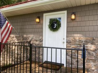 4305 Montford Dr, Kingsport, TN 37663