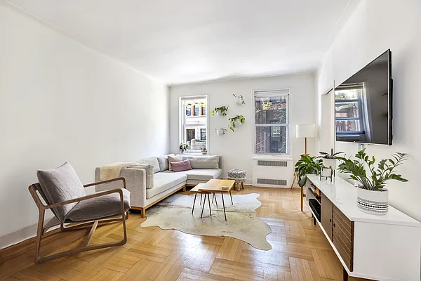 Sold by Compass | media 2